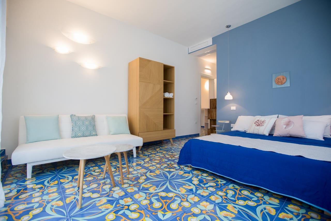 Le Bateau Bleu - Adults Only 12 Plus Porto Cesareo Exterior photo